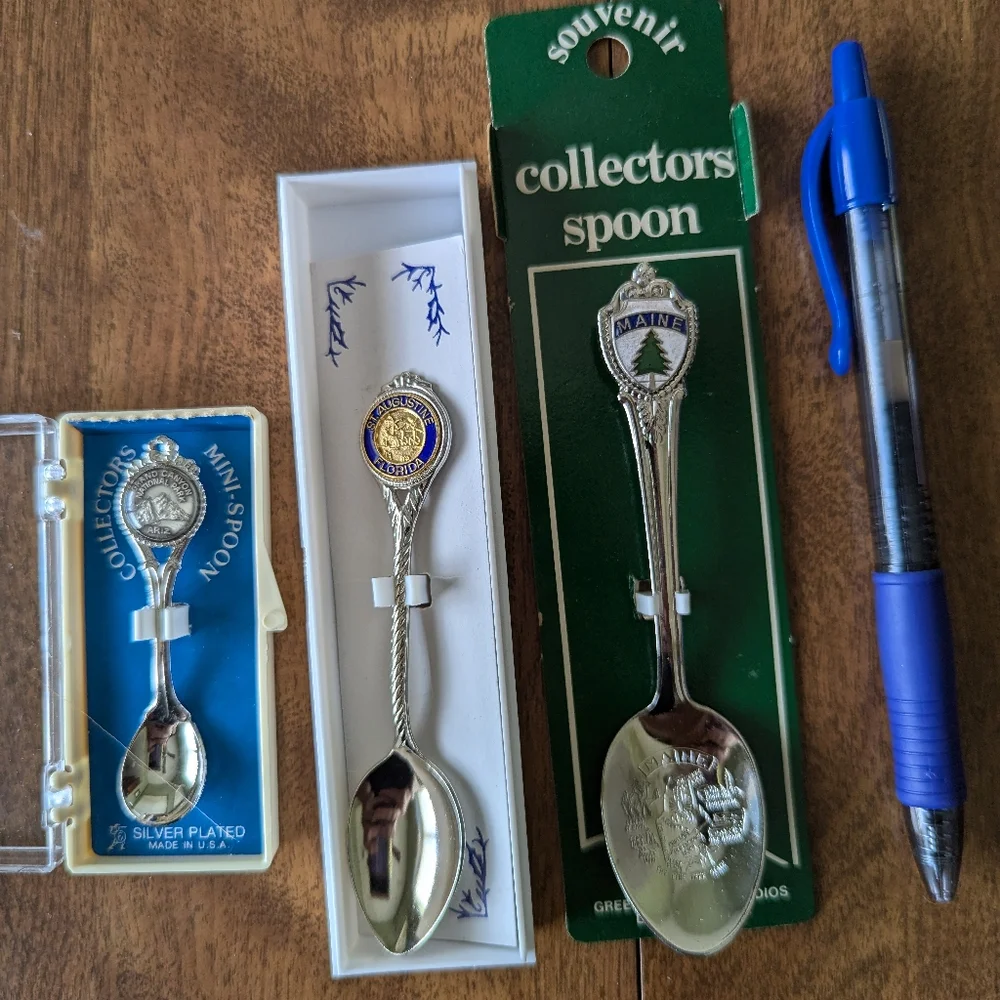 Set of 10 vintage souvenir spoons - Picture 5 of 6